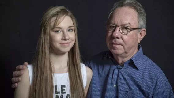 ◤Oldje◢ Sassy Alice ►Hugh, Alice Klay