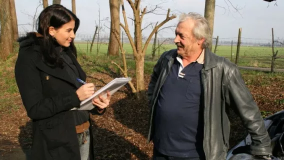 ◤Oldje◢ A Student Enquiry ►Gustavo, Yenna