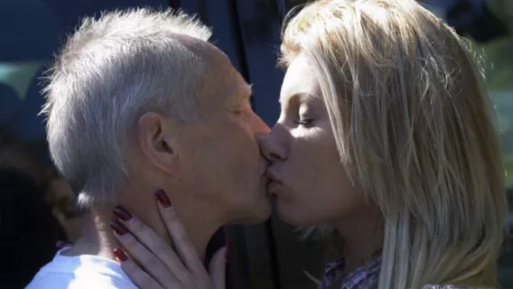 ◤Oldje◢ Hot Car Wash ►Doug, Donna Bell