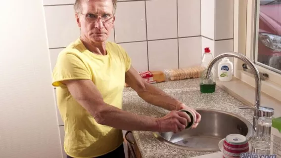 ◤Oldje◢ The Kitchen Hooligan ►John, Denise Sky