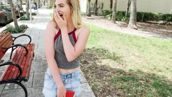 ◤Public Pickups◢ Crystal Young Deepthroats ►Crystal Young, Tyler Steel