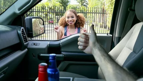 ◤Stranded Teens◢ Redneck Hot Tub ►Cecilia Lion, Brick Danger