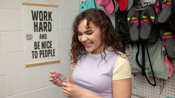 ◤ShopLyfter MYLF◢ Case No. 6615387 - The ?Naudi” Thief ►Penny Barber, Marcus London, Naudi Nala